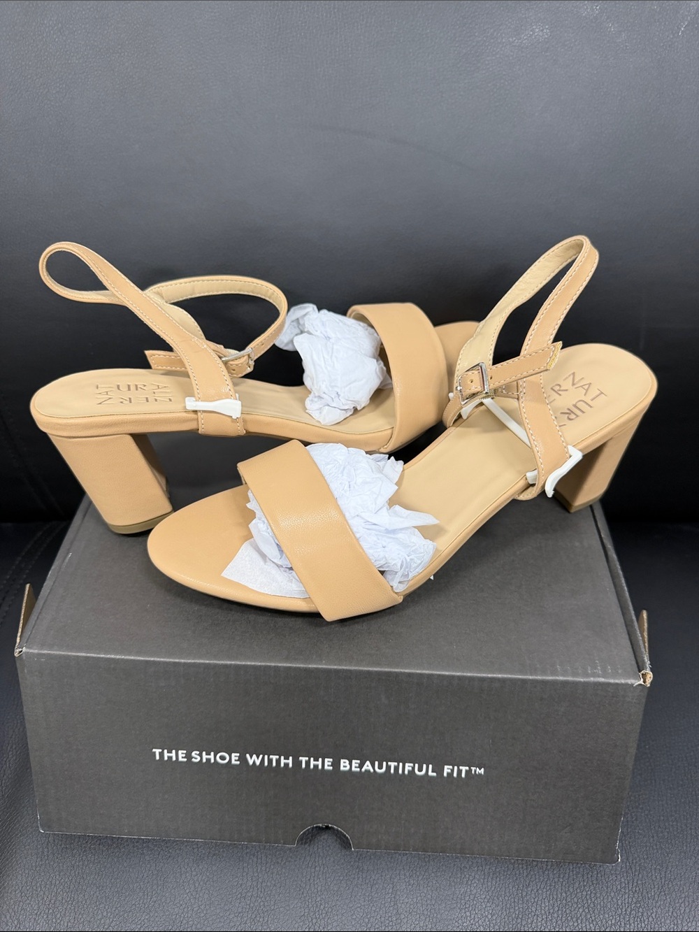 Naturalizer Bristol Sandal in Creme Brulee (Beige) - Size 9 - New In Box